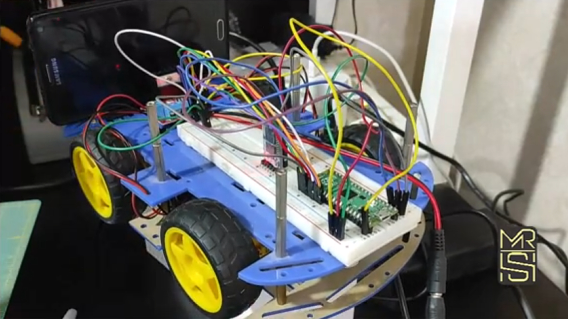 raspberry-pi-pico-powers-surveillance-robot-with-labview-interface