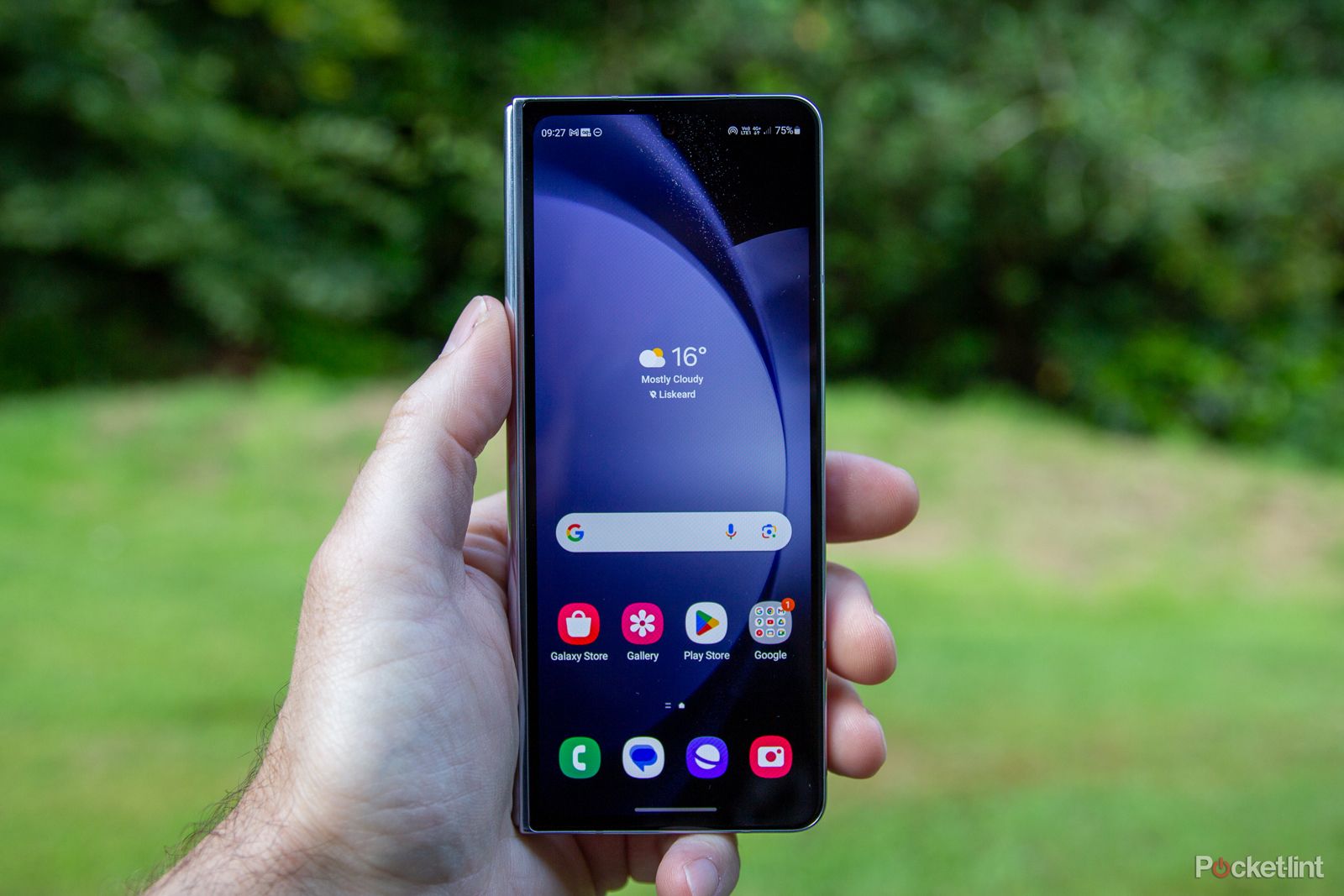 samsung-galaxy-fold-5-review:-still-the-top-choice-of-foldable-phone