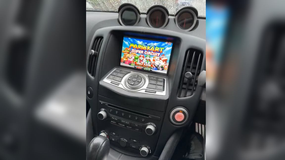 raspberry-pi-dashboard-rig-adds-retro-gaming-to-car