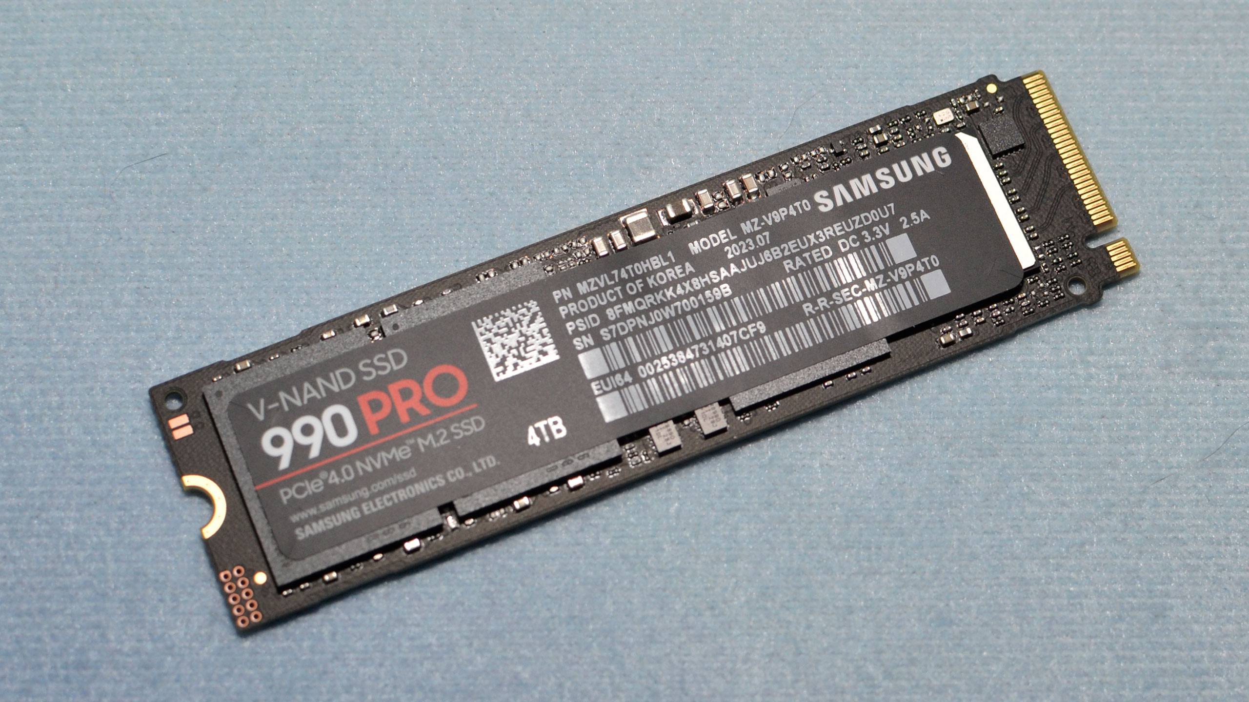 samsung-990-pro-4tb-review:-the-best-gets-bigger