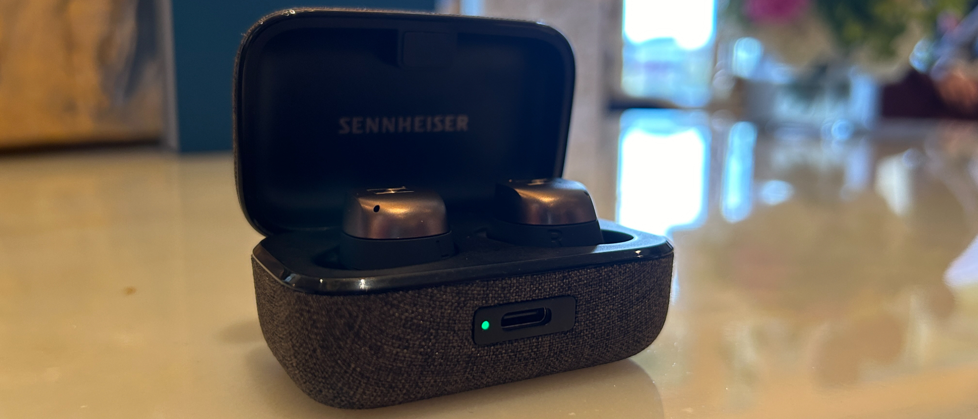 sennheiser-momentum-true-wireless-4