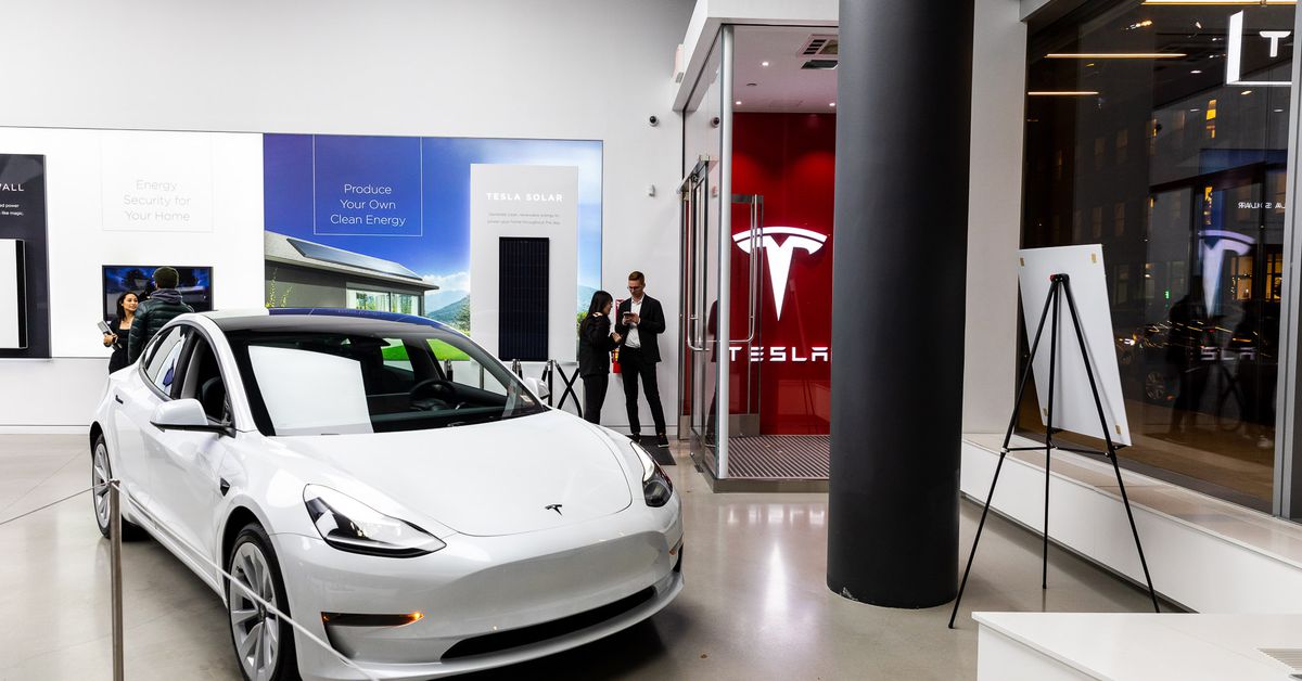Tesla reportedly abandons plans to make a less expensive, 25,000