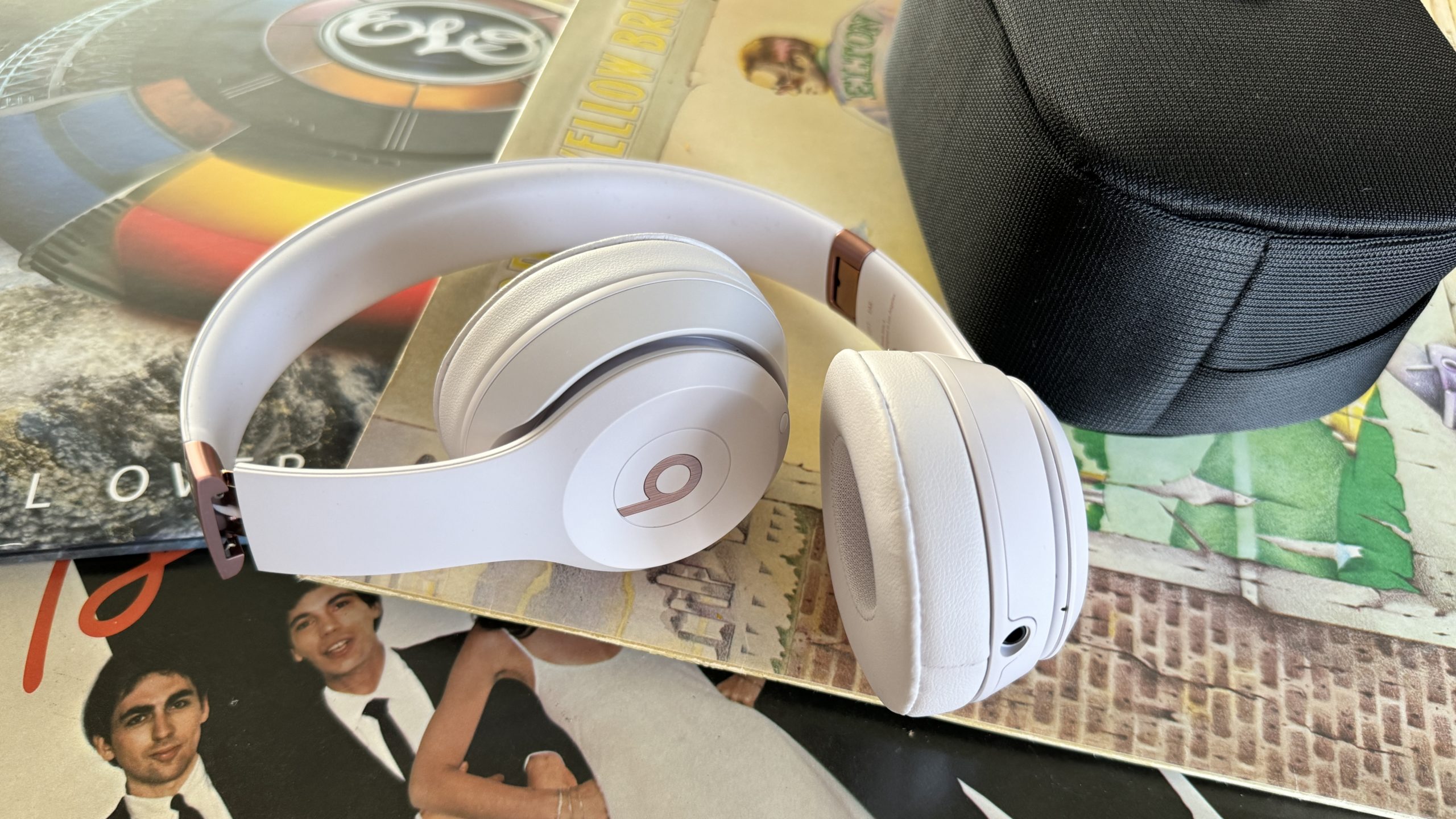 hands-on:-beats-solo-4-review