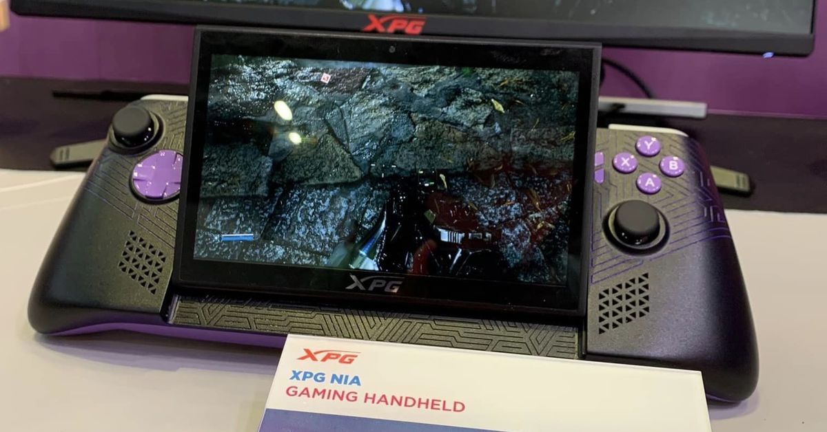 this-handheld-gaming-pc-is-made-to-be-modded