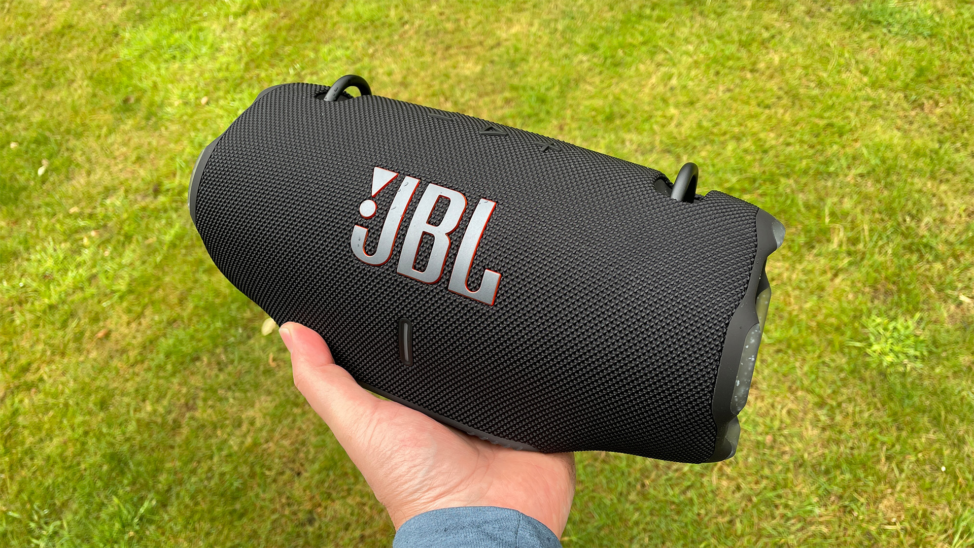 jbl-xtreme-4