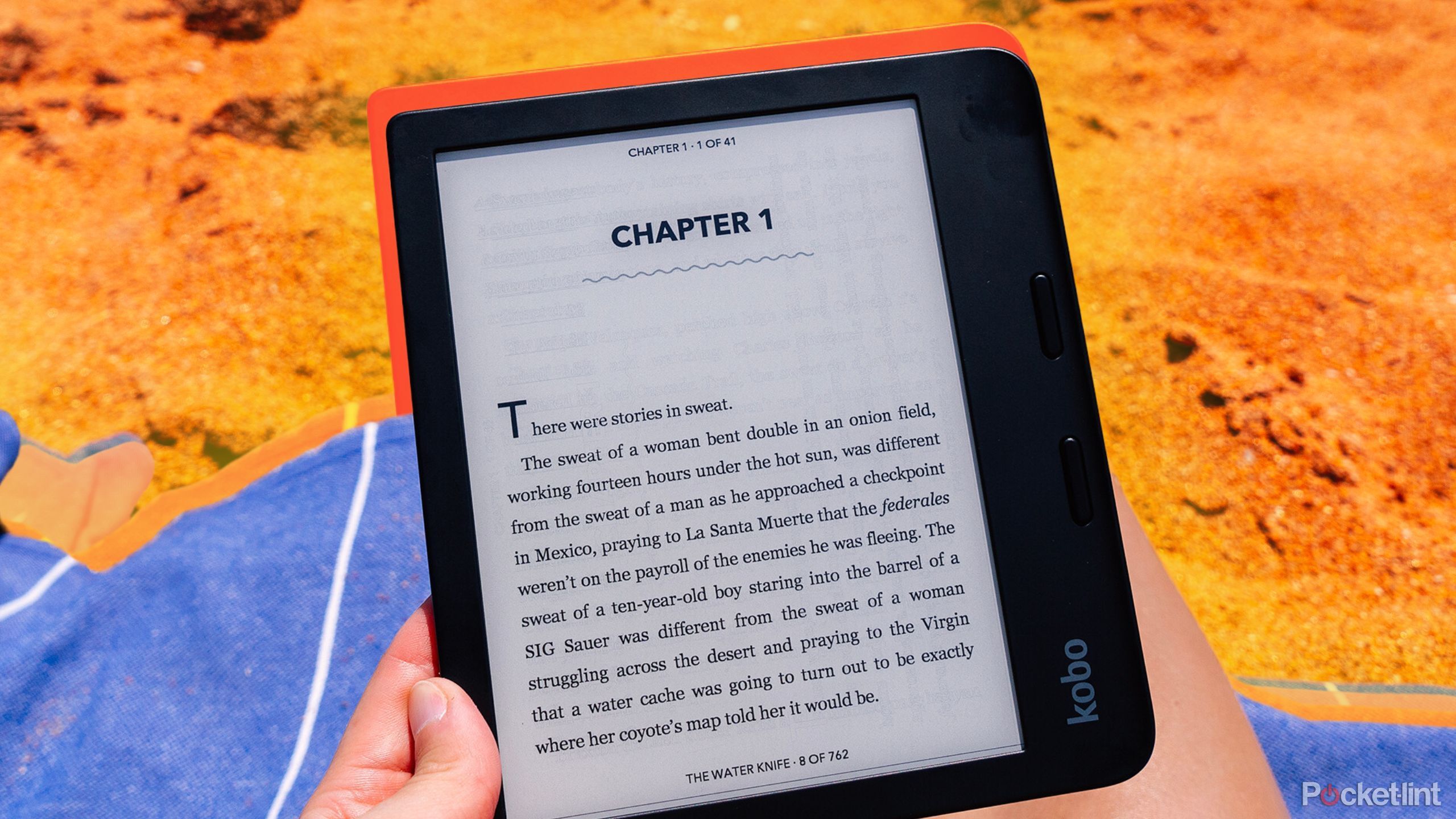 kobo-libra-2-review:-a-lightweight-yet-powerful-e-reader