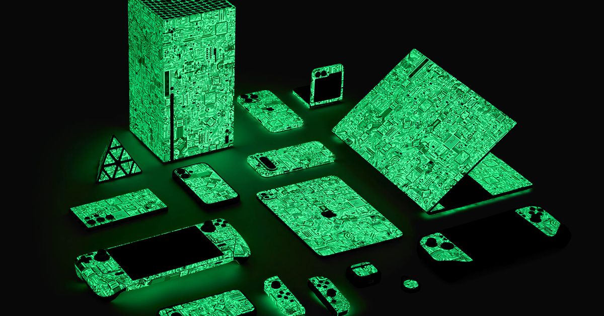 dbrand’s-new-glow-in-the-dark-skins-have-a-circuit-board-texture-you-can-feel