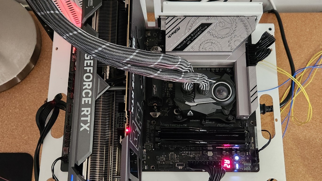 asrock-z890-taichi-lite-review:-slimmed-down-taichi-for-the-mid-range