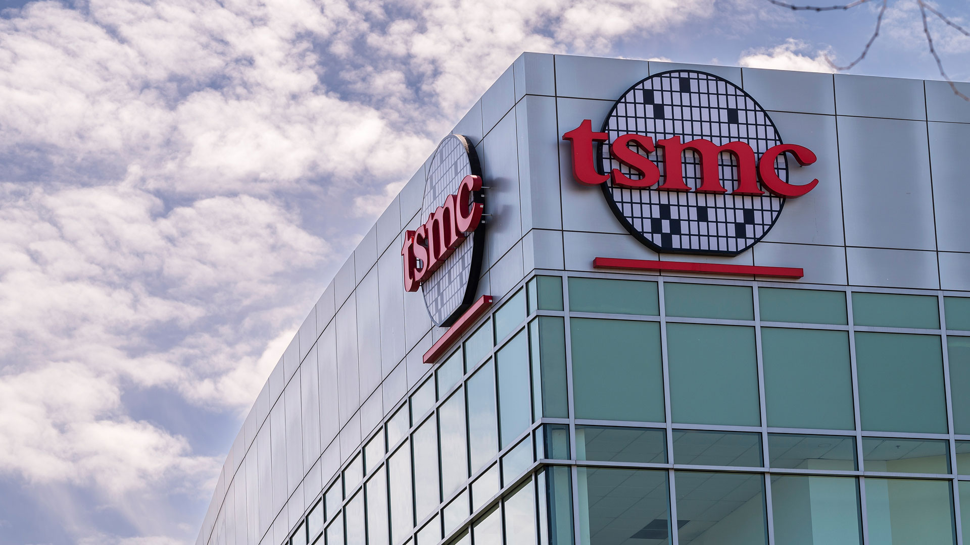 tsmc’s-arizona-fab-21-mass-produces-4nm-chips-at-a-higher-price-than-taiwan