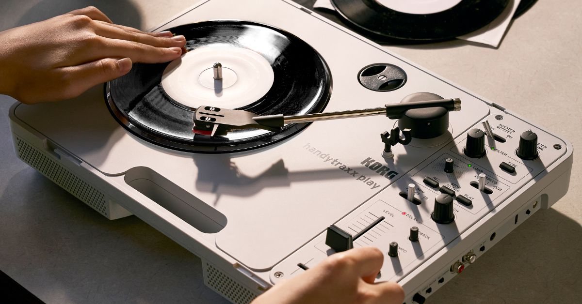 korg’s-first-record-players-are-designed-for-djs,-audiophiles,-and-archivists