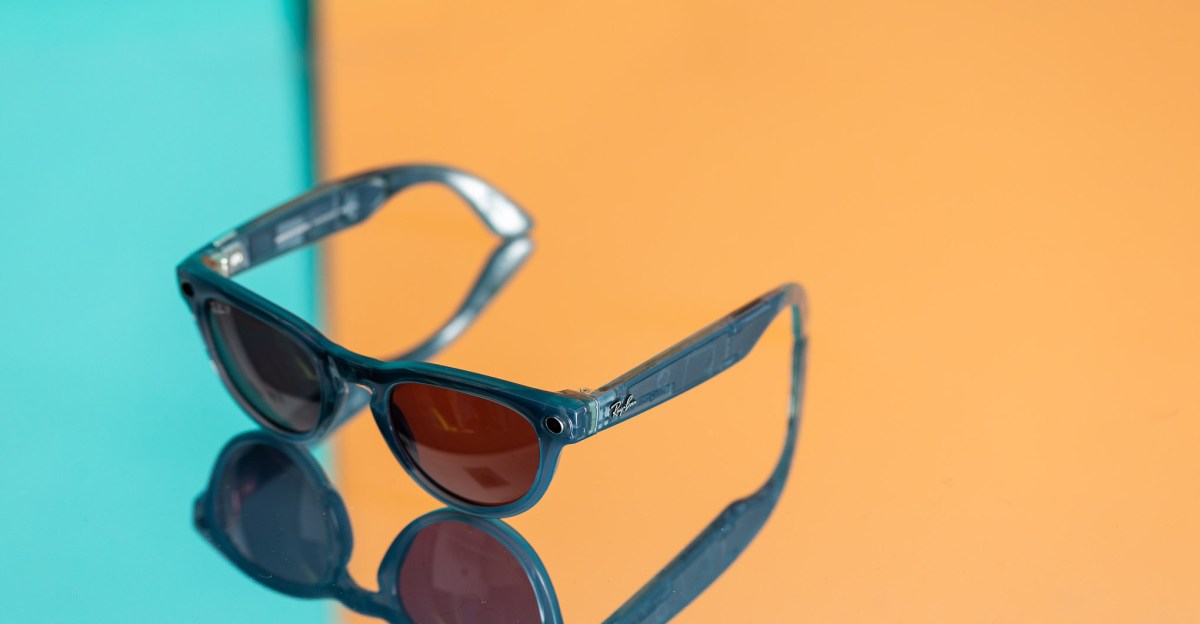 meta’s-ray-bans-smart-glasses-sold-more-than-1-million-units-last-year