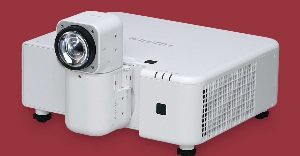 this-4k-projector’s-periscope-arm-lets-you-install-it-almost-anywhere