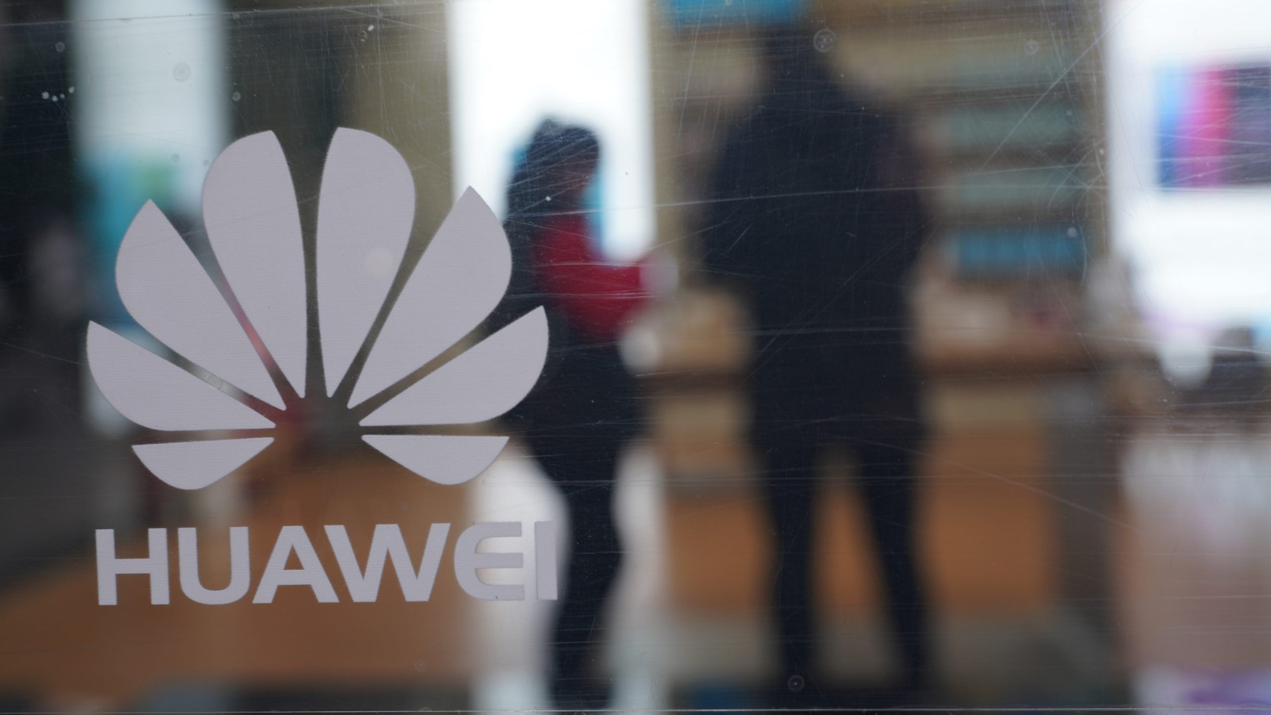 huawei-manages-to-pull-$118-billion-in-revenue-despite-strict-us.-sanctions-and-restrictions