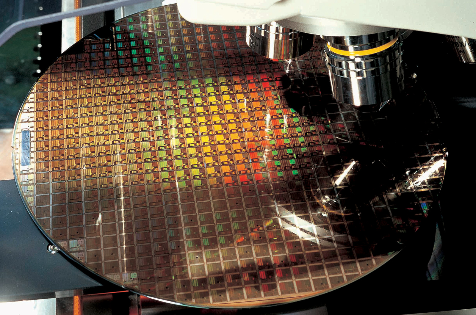 intel’s-18a-and-tsmc’s-n2-process-nodes-compared:-intel-is-faster,-but-tsmc-is-denser